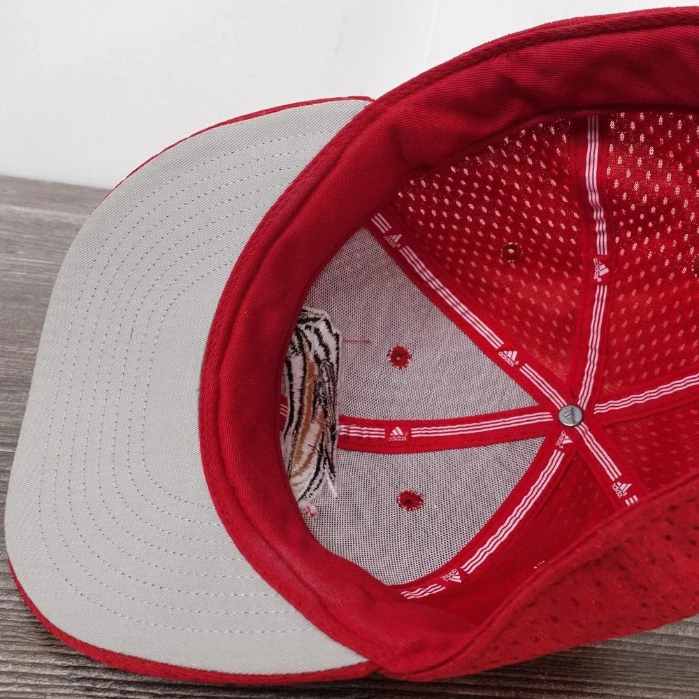 SIUE Cougars Hat Cap Fitted 7 1/8 Red Mesh Baseball Adidas SIU Edwardsville